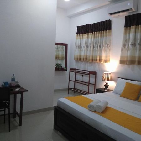 Kandy Citylights Residence Bagian luar foto
