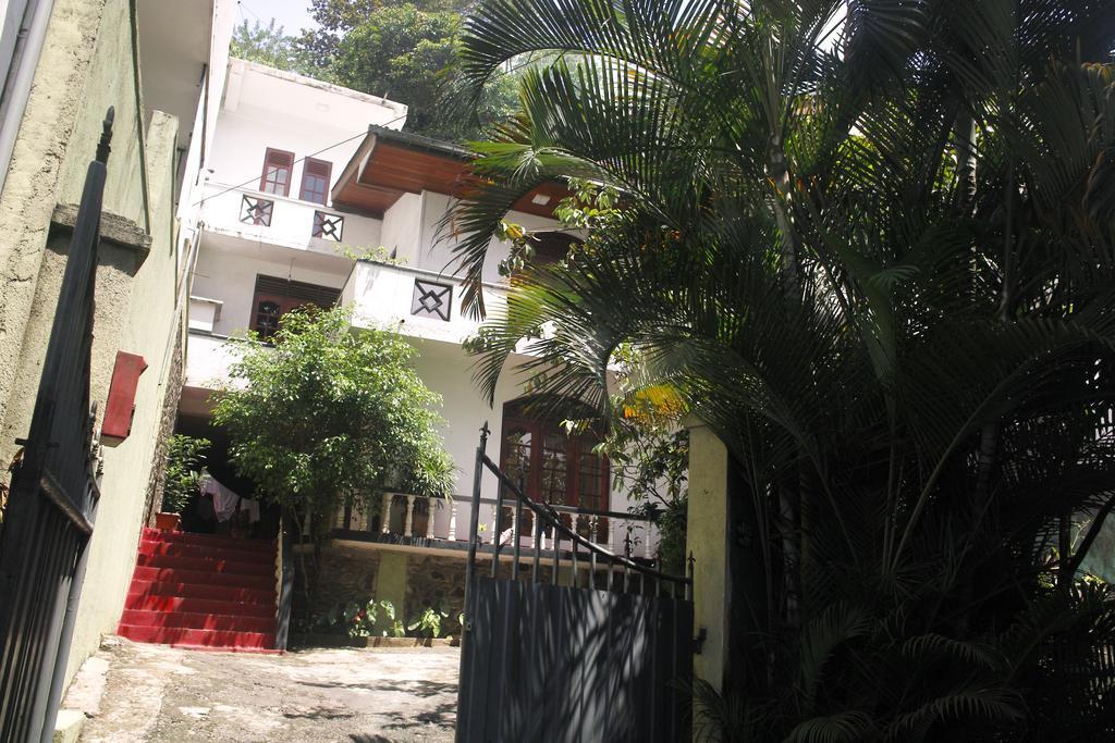 Kandy Citylights Residence Bagian luar foto