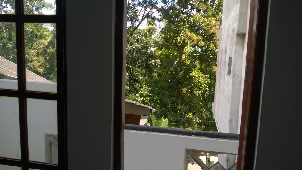 Kandy Citylights Residence Bagian luar foto