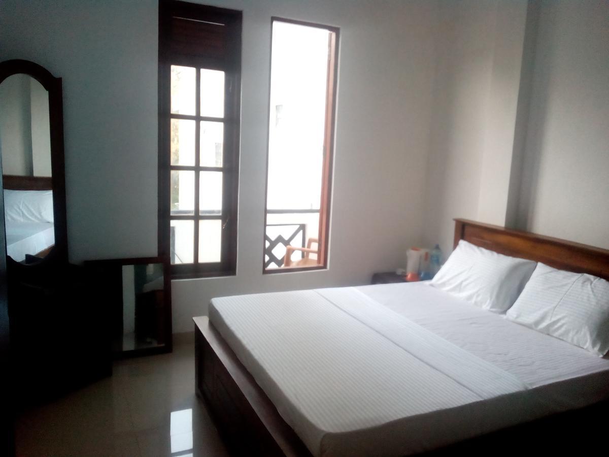 Kandy Citylights Residence Bagian luar foto